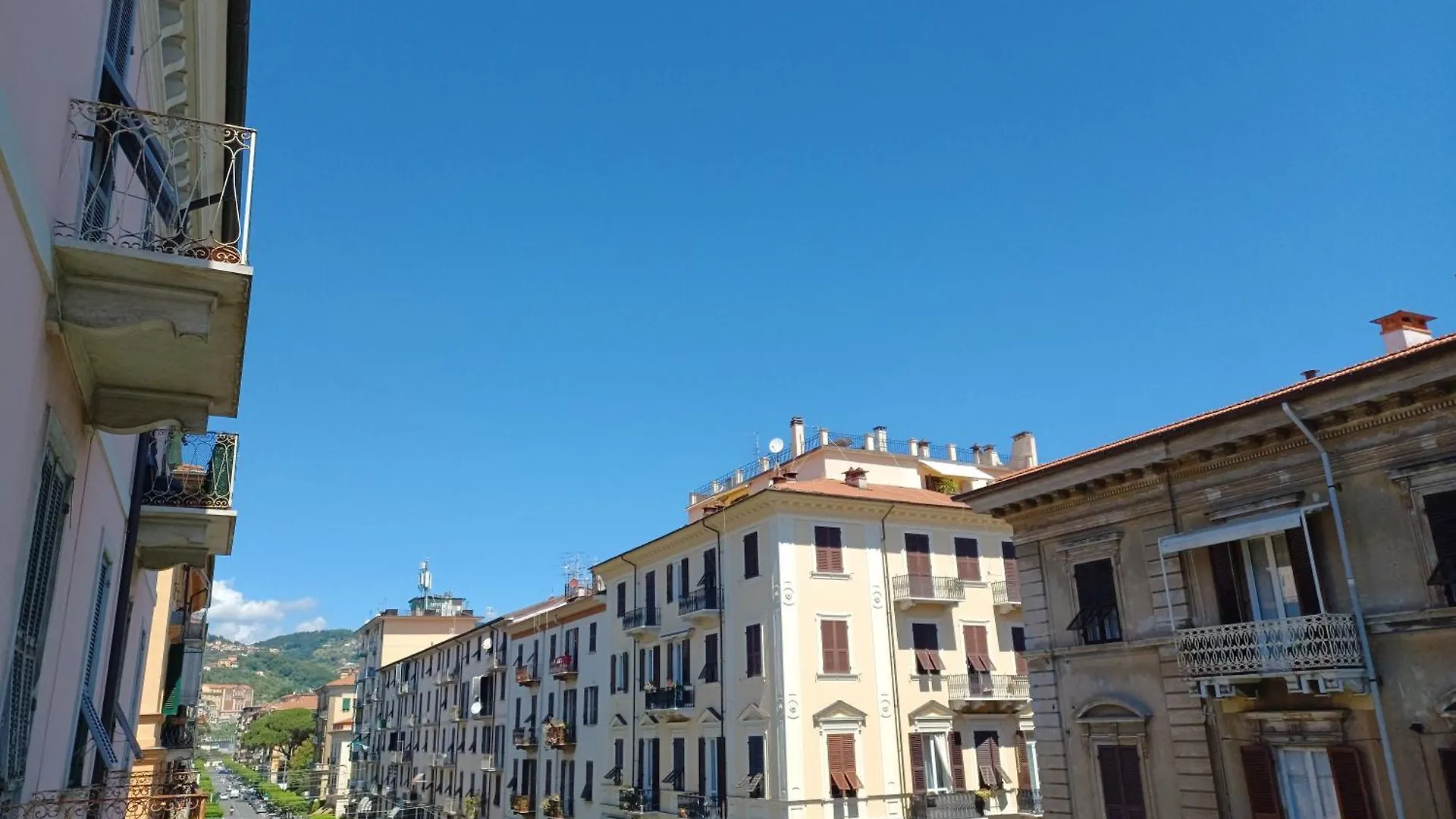 Cavour257 Apartment La Spezia